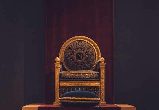 Throne with N on it as we read Lucifer's pride in Isaiah 14: 13, 14 "...I will exalt my throne above the stars of God…"