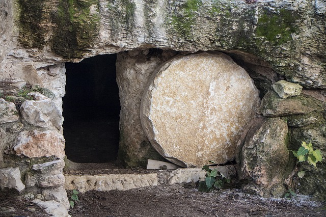 Grave stoned rolled away as we study how Jesus called Lazarus out of grave and resurrected him after 4 days of his death.