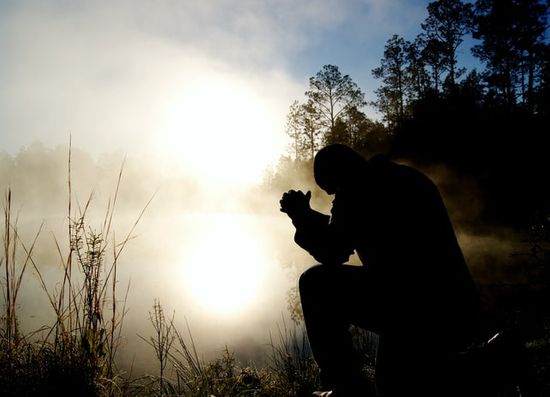 Silhouette of Joshua praying for the sun and moon to stand still.