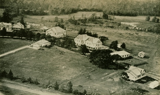 A picture of Avondale College, a school Ellen White helped found to promote true education