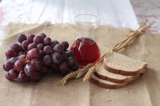 Grapes, bread, and grape juice for the Last Supper